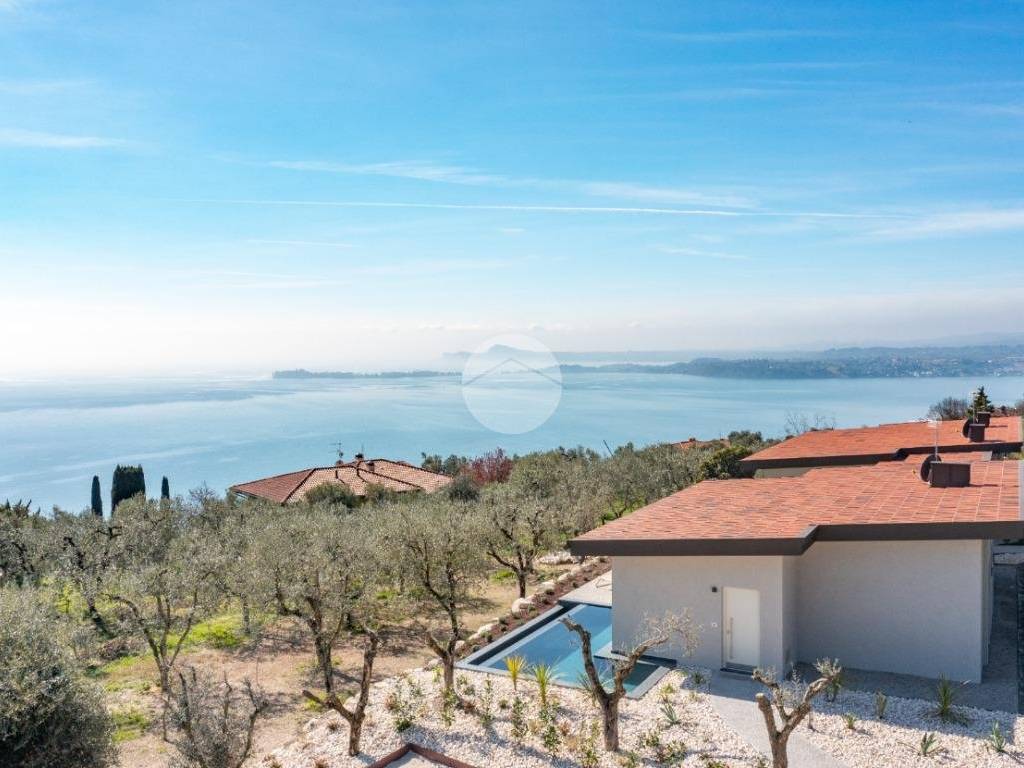casa indipendente in vendita a Toscolano-Maderno