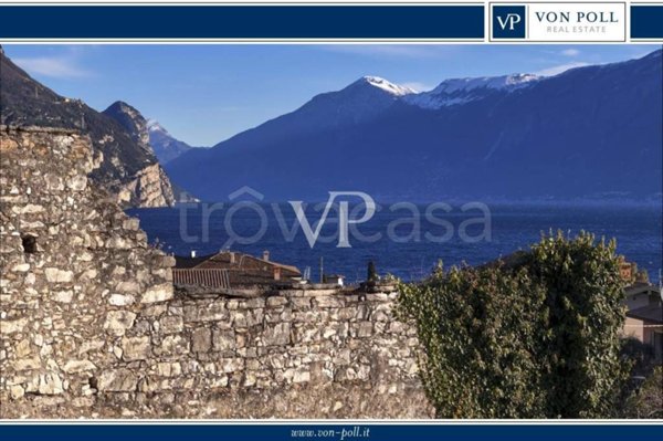 casa indipendente in vendita a Toscolano-Maderno in zona Roina