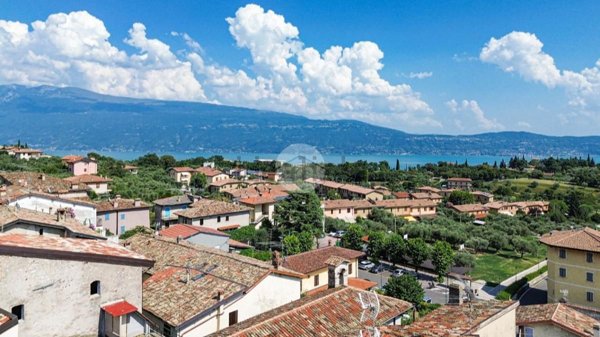 casa indipendente in vendita a Toscolano-Maderno in zona Gaino