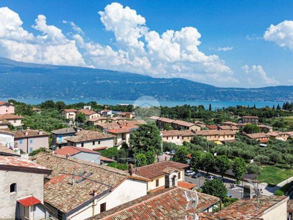 casa indipendente in vendita a Toscolano-Maderno in zona Gaino