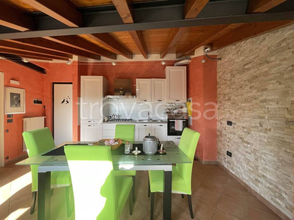 appartamento in vendita a Toscolano-Maderno in zona Maderno