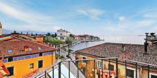 appartamento in vendita a Toscolano-Maderno in zona Toscolano