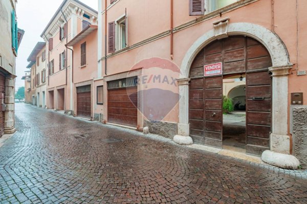 appartamento in vendita a Toscolano-Maderno in zona Toscolano