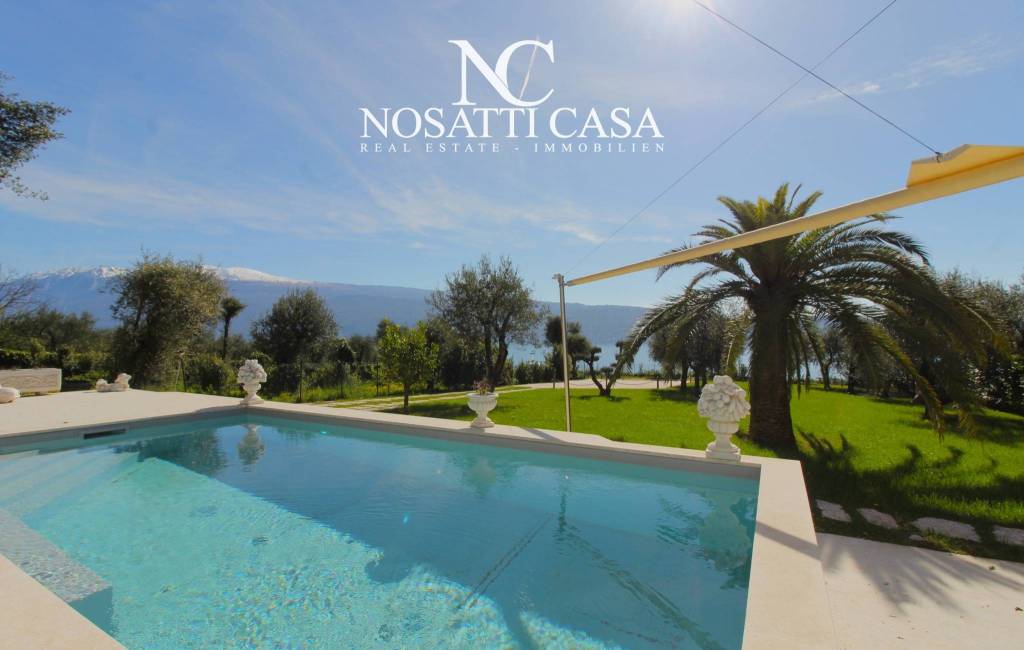 casa indipendente in vendita a Toscolano-Maderno in zona Toscolano
