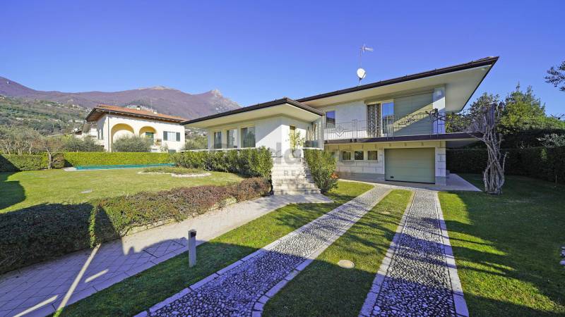 casa indipendente in vendita a Toscolano-Maderno in zona Maderno