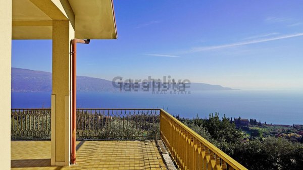 casa indipendente in vendita a Toscolano-Maderno