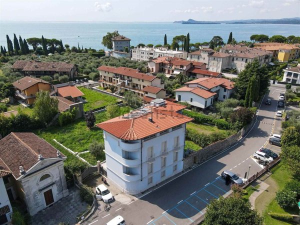 casa indipendente in vendita a Toscolano-Maderno