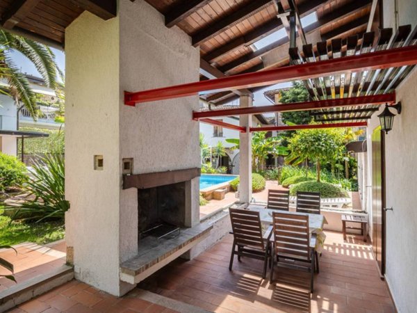 casa indipendente in vendita a Toscolano-Maderno