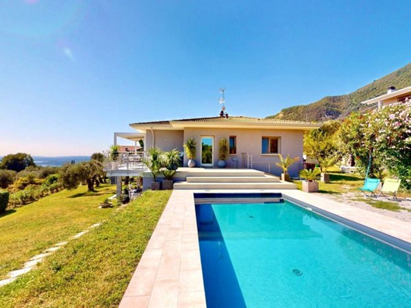 casa indipendente in vendita a Toscolano-Maderno in zona Maderno