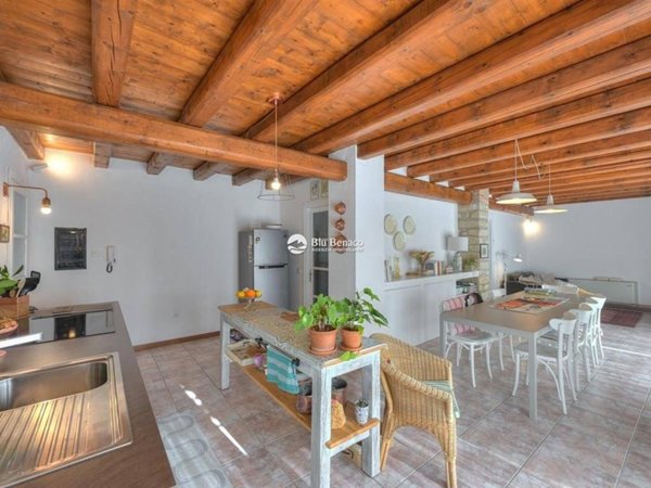casa indipendente in vendita a Toscolano-Maderno