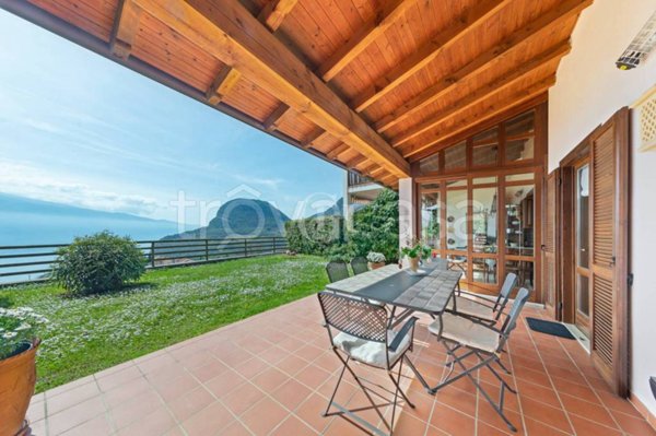 casa indipendente in vendita a Toscolano-Maderno