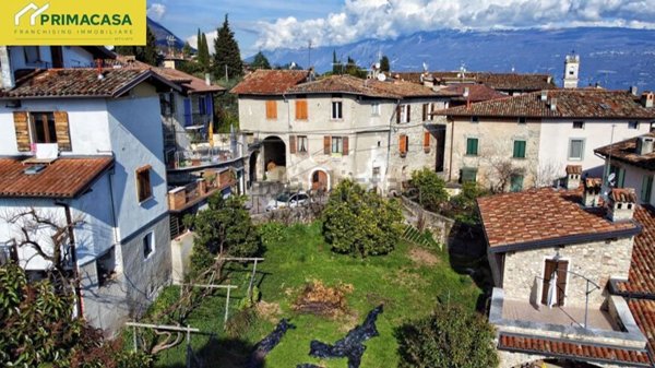 pentavano in vendita a Toscolano-Maderno