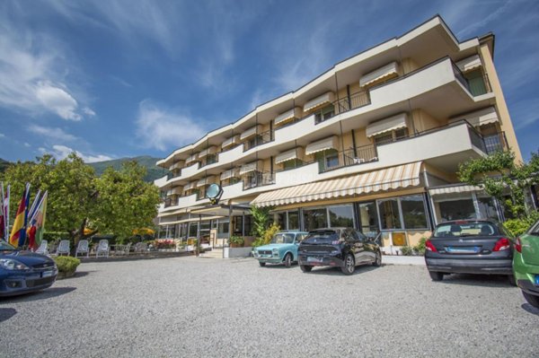 negozio in vendita a Toscolano-Maderno