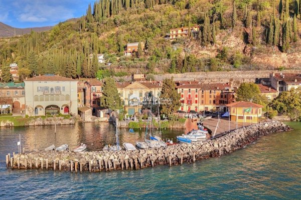appartamento in vendita a Toscolano-Maderno