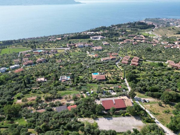 negozio in vendita a Toscolano-Maderno