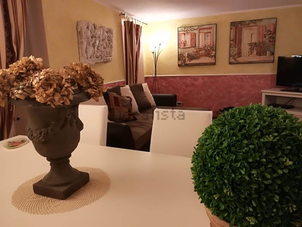 appartamento in vendita a Toscolano-Maderno in zona Cecina