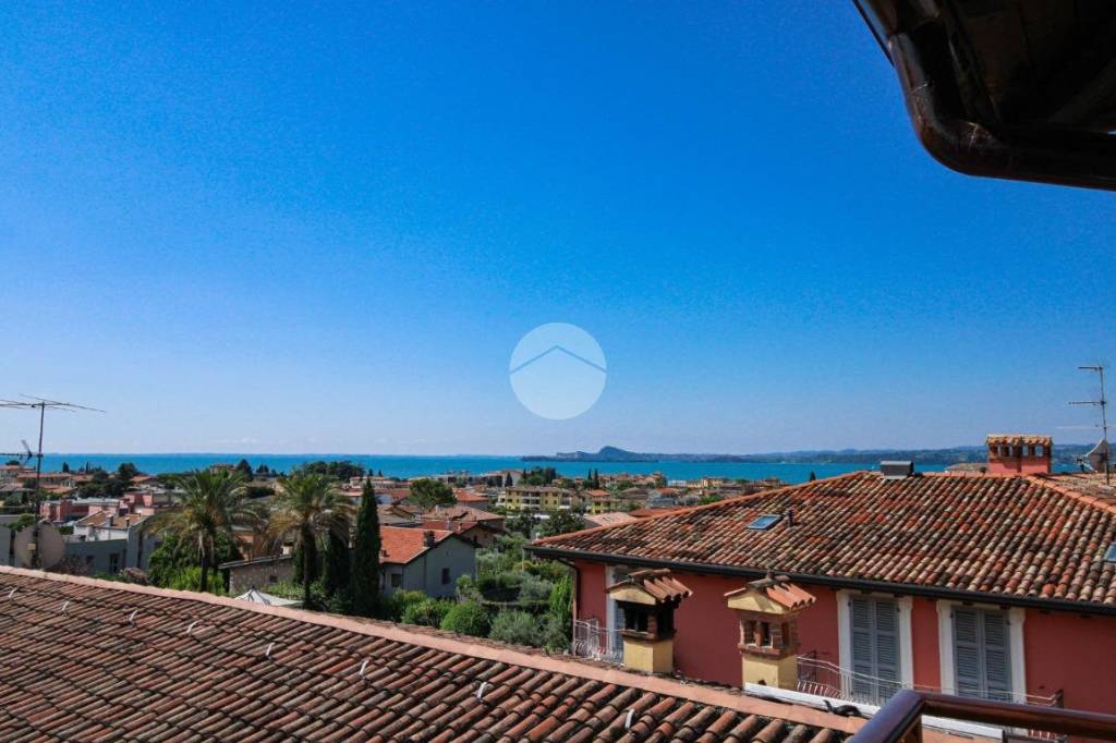 appartamento in vendita a Toscolano-Maderno in zona Toscolano