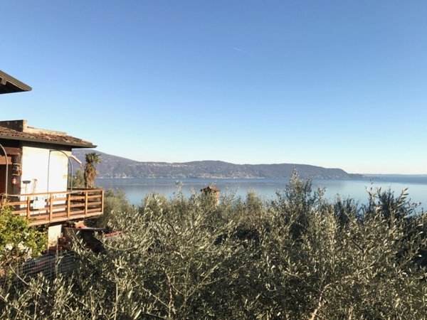 appartamento in vendita a Toscolano-Maderno in zona Pulciano