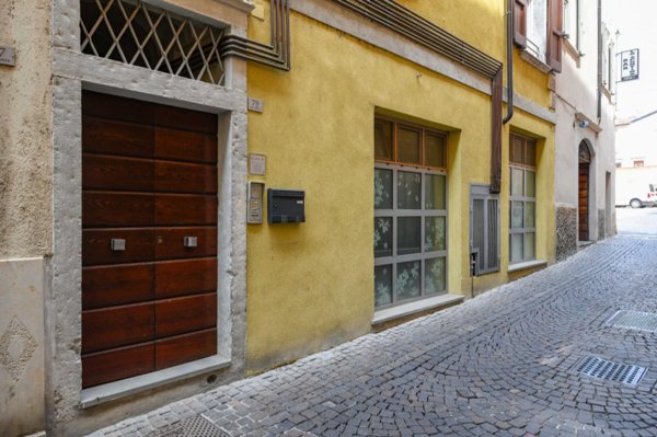 appartamento in vendita a Toscolano-Maderno in zona Toscolano