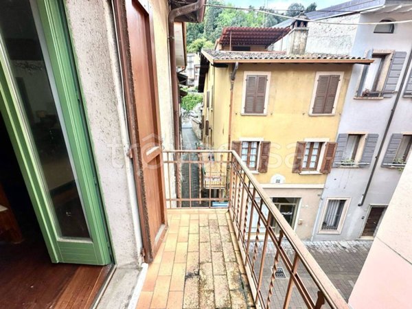 appartamento in vendita a Toscolano-Maderno in zona Toscolano