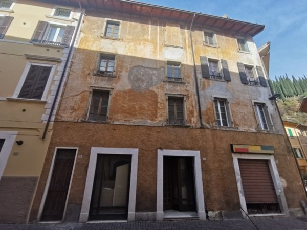 appartamento in vendita a Toscolano-Maderno