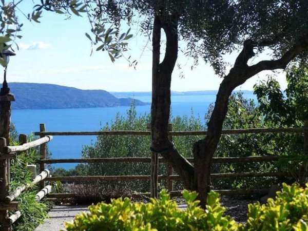 negozio in vendita a Toscolano-Maderno