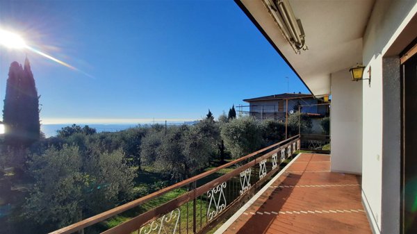 casa indipendente in vendita a Toscolano-Maderno