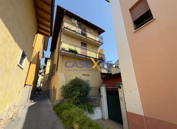 appartamento in vendita a Toscolano-Maderno in zona Maderno