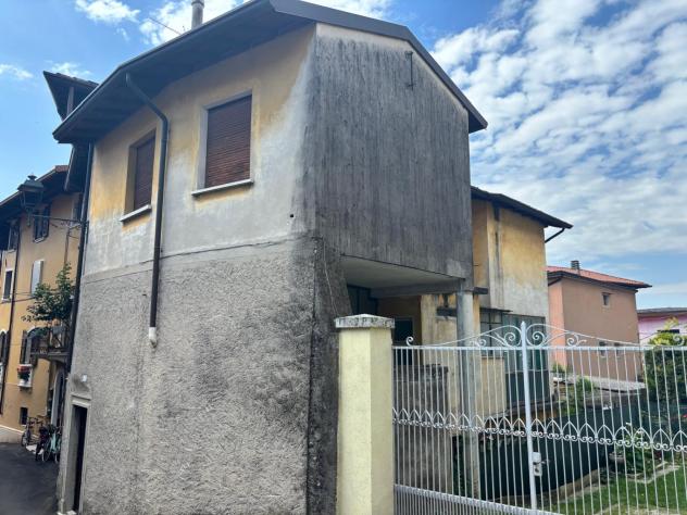casa indipendente in vendita a Toscolano-Maderno