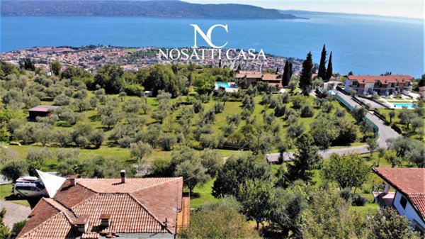 casa indipendente in vendita a Toscolano-Maderno in zona Maderno
