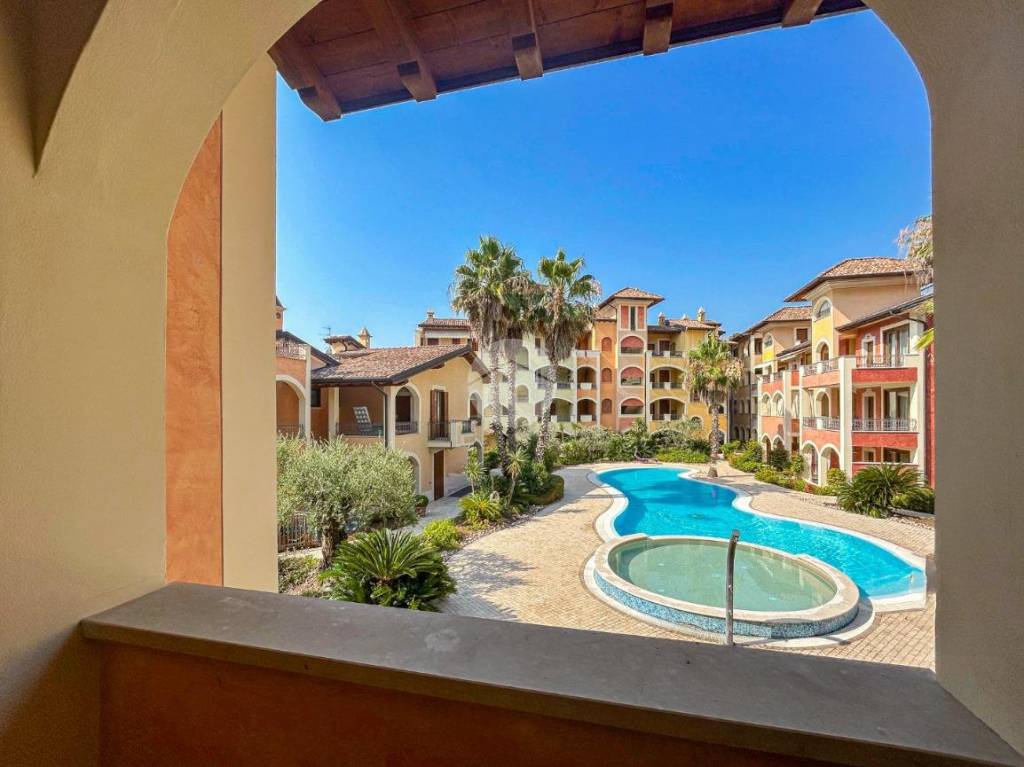 appartamento in vendita a Toscolano-Maderno in zona Maderno