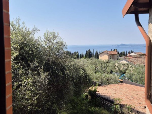 casa indipendente in vendita a Toscolano-Maderno in zona Pulciano