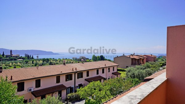 casa indipendente in vendita a Toscolano-Maderno in zona Gaino