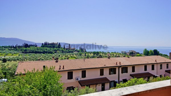 casa indipendente in vendita a Toscolano-Maderno in zona Gaino