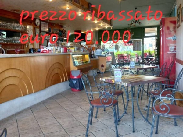 negozio in vendita a Toscolano-Maderno