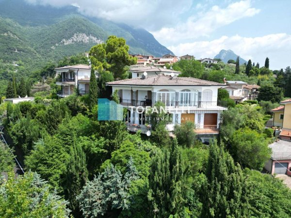 appartamento in vendita a Toscolano-Maderno in zona Maderno