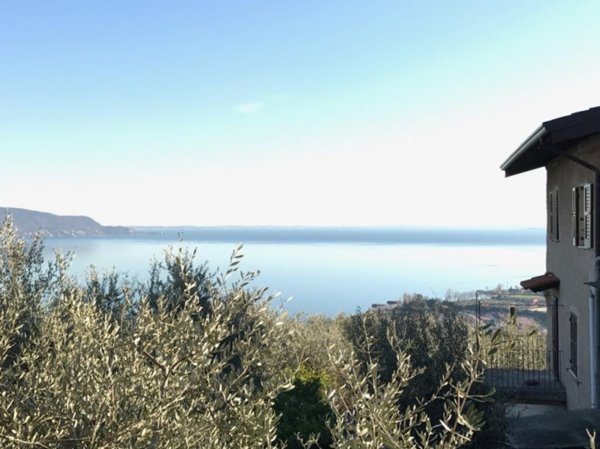 casa indipendente in vendita a Toscolano-Maderno in zona Pulciano