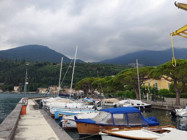 casa indipendente in vendita a Toscolano-Maderno