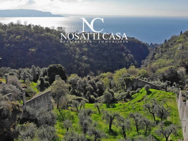 casa indipendente in vendita a Toscolano-Maderno