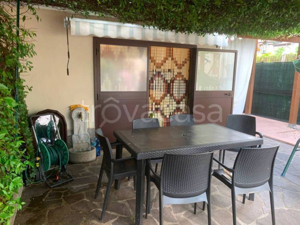 casa indipendente in vendita a Toscolano-Maderno