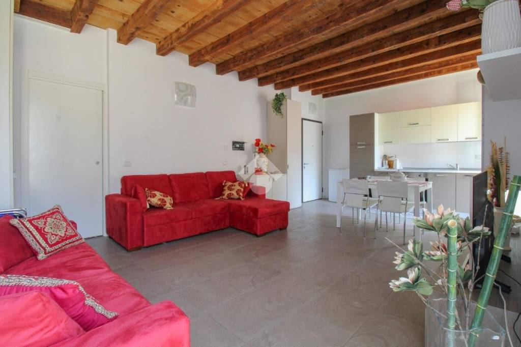 appartamento in vendita a Toscolano-Maderno in zona Toscolano