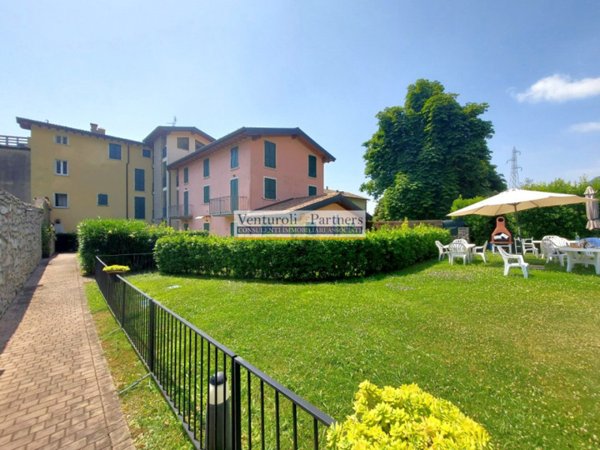 appartamento in vendita a Toscolano-Maderno in zona Gaino