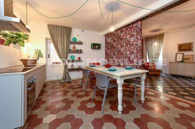 casa indipendente in vendita a Toscolano-Maderno in zona Maderno