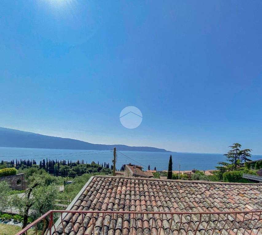 casa indipendente in vendita a Toscolano-Maderno in zona Cecina