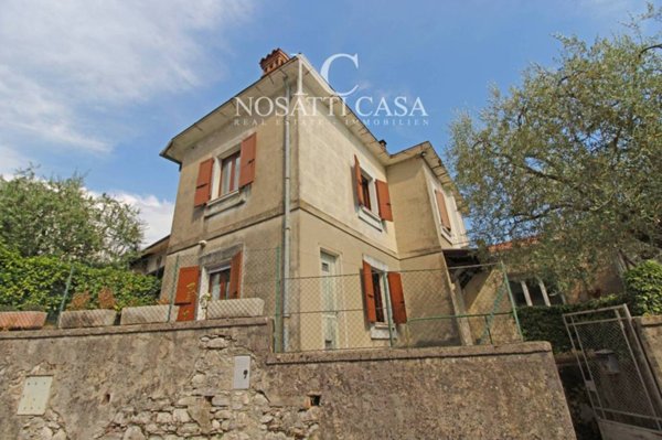 casa indipendente in vendita a Toscolano-Maderno in zona Toscolano