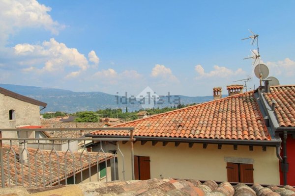 casa indipendente in vendita a Toscolano-Maderno in zona Gaino