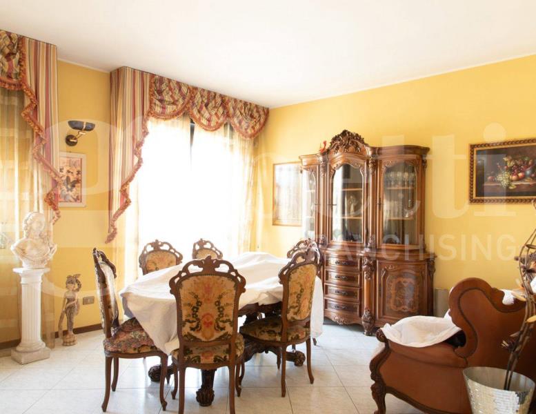 casa indipendente in vendita a Toscolano-Maderno in zona Maderno