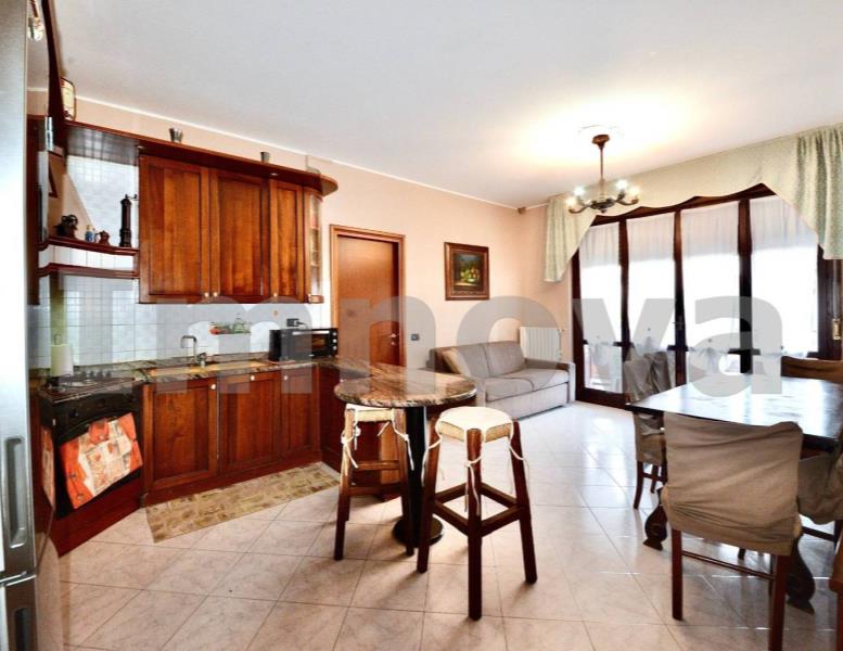 appartamento in vendita a Toscolano-Maderno in zona Maderno