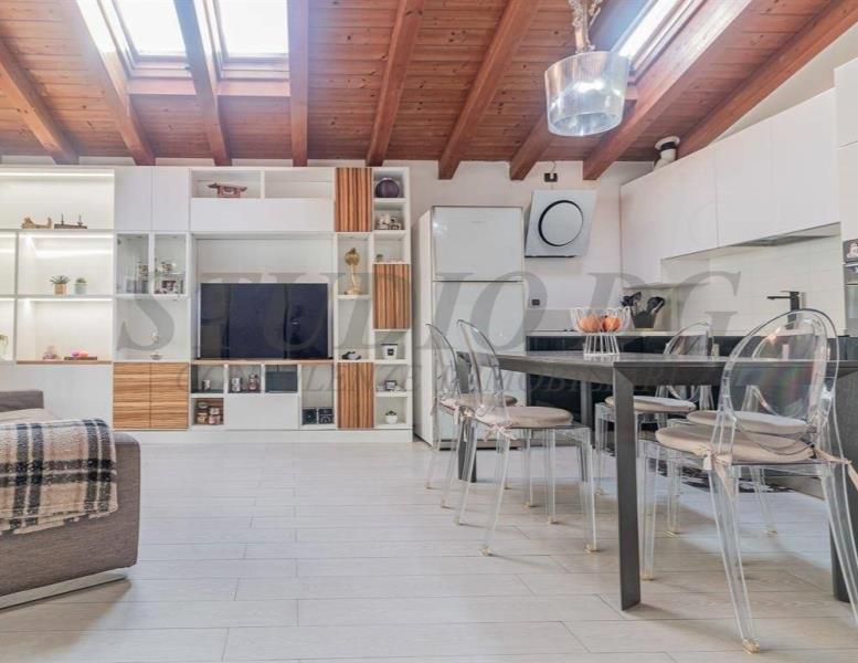 appartamento in vendita a Toscolano-Maderno in zona Maderno