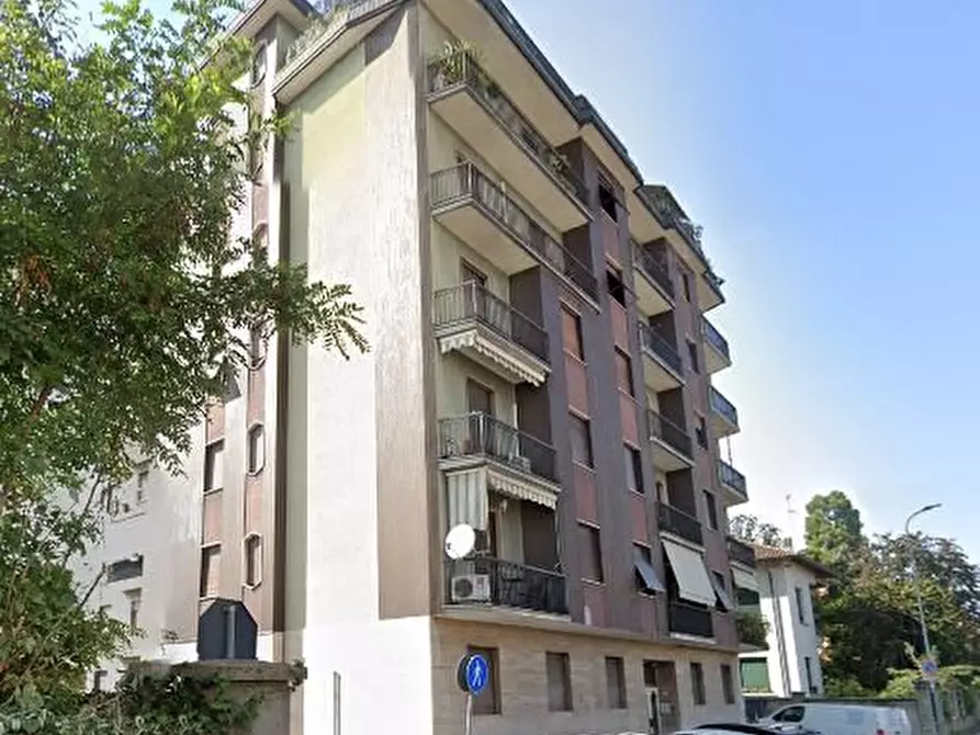 ufficio in vendita a Toscolano-Maderno in zona Maderno